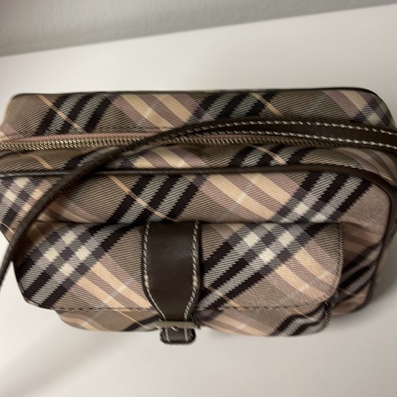 Burberry  Nova Check BLUE LABEL LONDON Crossbody, Camera Bag - Picture 4 of 7